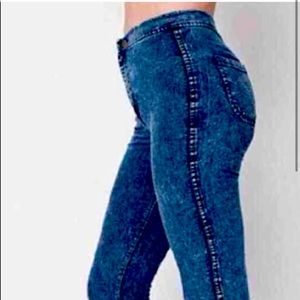 Blue acid wash easy Jean